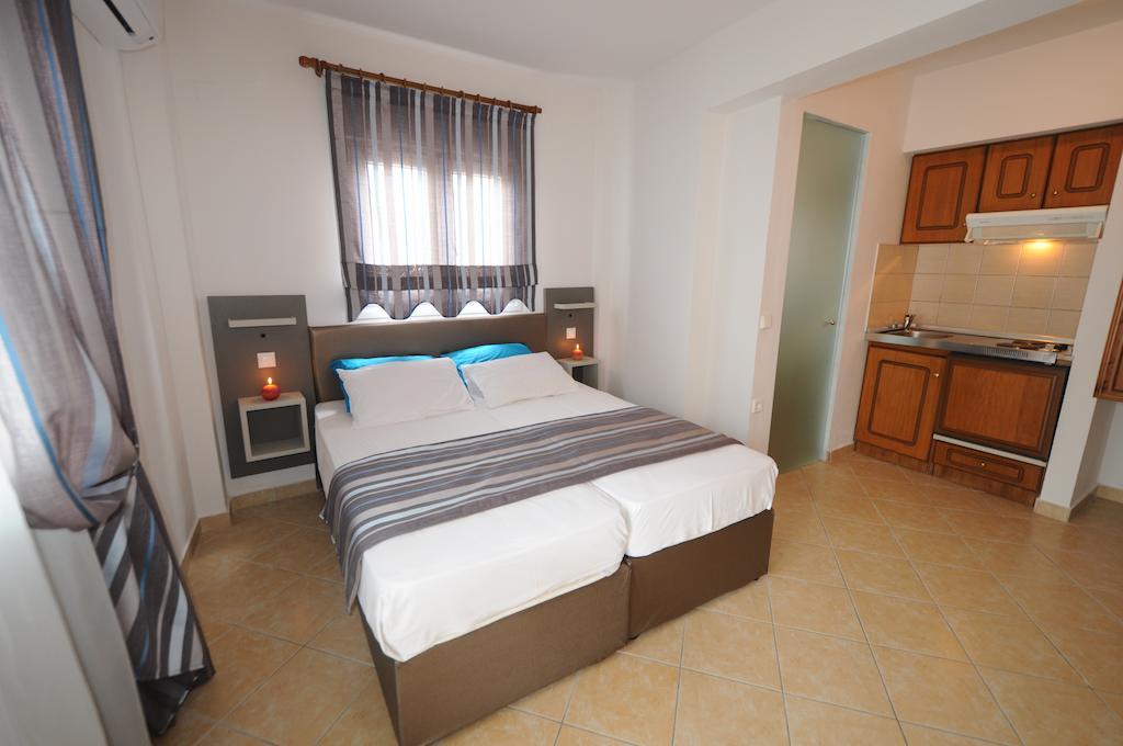 Hotel Asterias Limenaria  Bilik gambar